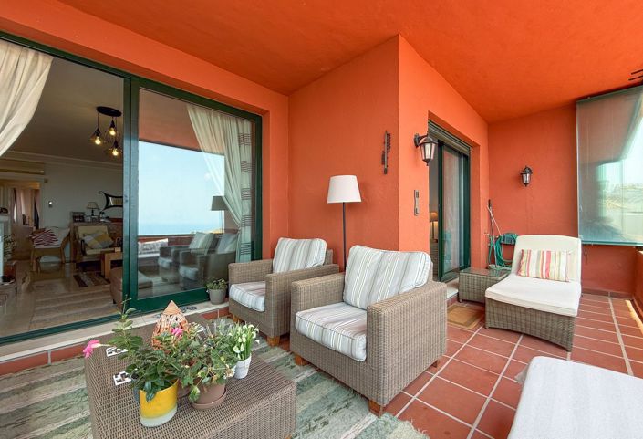 Image No.14-3 Bed Apartment for sale