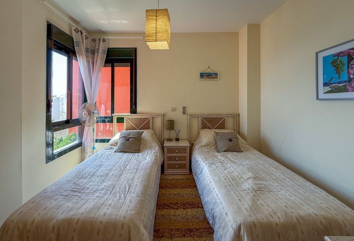 Image No.22-3 Bed Apartment for sale