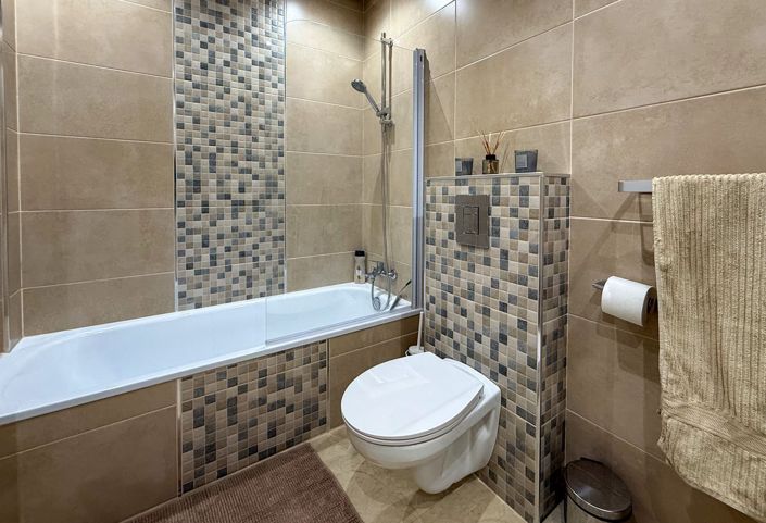 Image No.24-3 Bed Apartment for sale