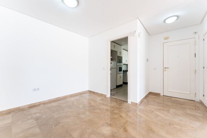 Image No.22-2 Bed Apartment for sale