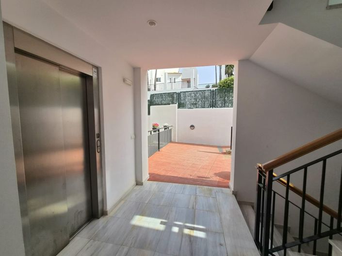 Image No.33-3 Bed Apartment for sale