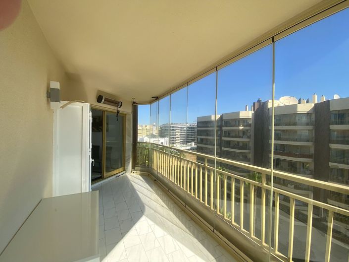 Image No.12-1 Bed Apartment for sale