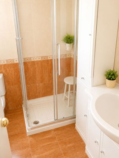 Image No.17-3 Bed Apartment for sale