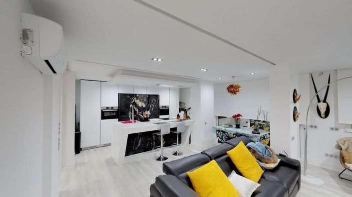Image No.12-3 Bed Penthouse for sale