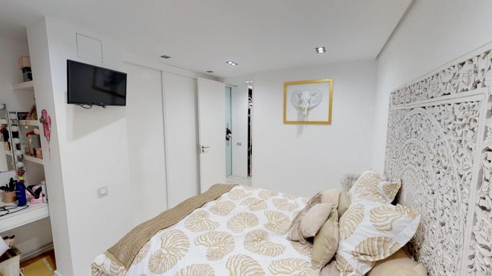 Image No.26-3 Bed Penthouse for sale