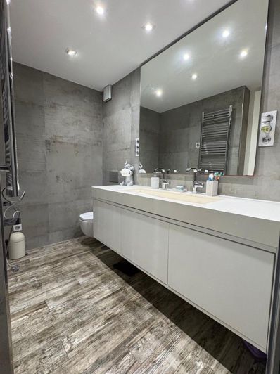 Image No.40-3 Bed Penthouse for sale