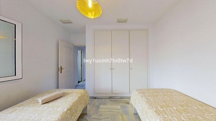 Image No.30-2 Bed Apartment for sale