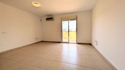 12-9d2414e6554ff283a7dbb3894364f2bd
