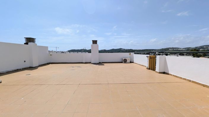 Image No.3-Penthouse de 2 chambres à vendre à Las Lagunas de Mijas