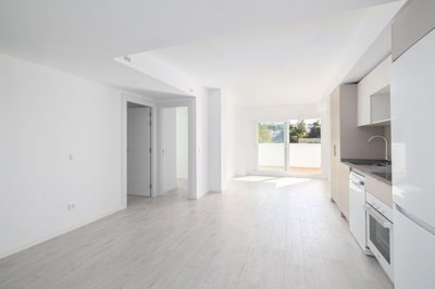 12-9d2414e6554ff283a7dbb3894364f2bd