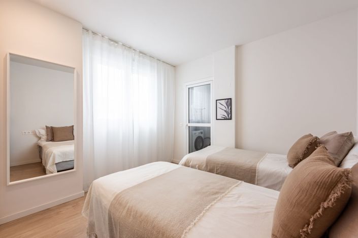 Image No.18-2 Bed Apartment for sale