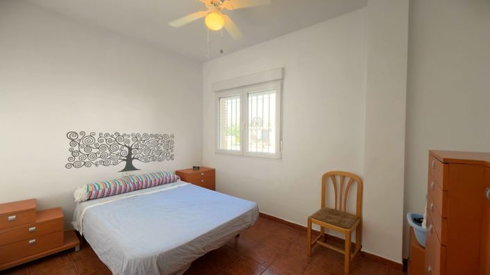Image No.18-5 Bed Villa for sale