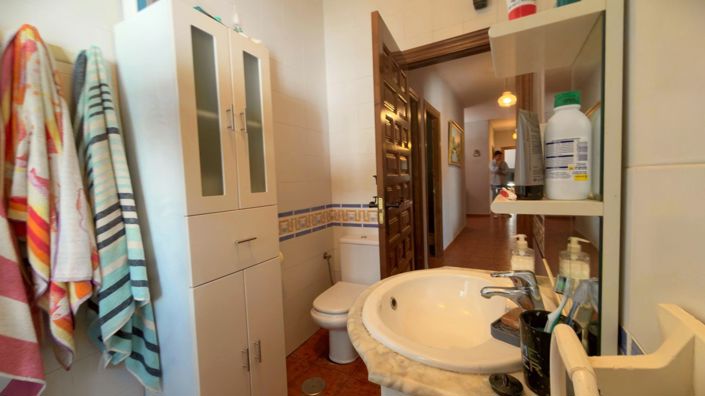 Image No.23-5 Bed Villa for sale