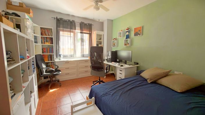 Image No.25-5 Bed Villa for sale