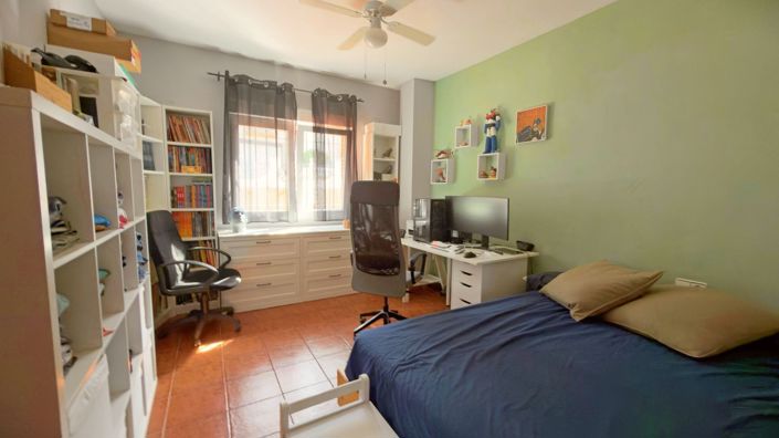Image No.26-5 Bed Villa for sale