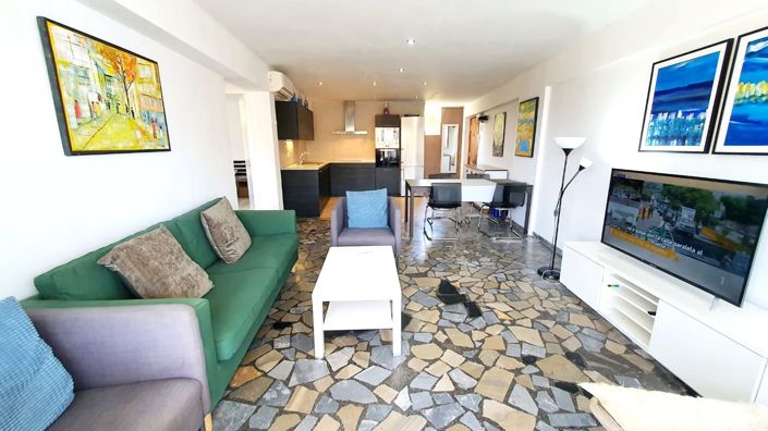 Image No.18-2 Bed Apartment for sale