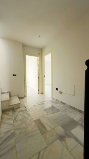 Image No.21-3 Bed Villa for sale