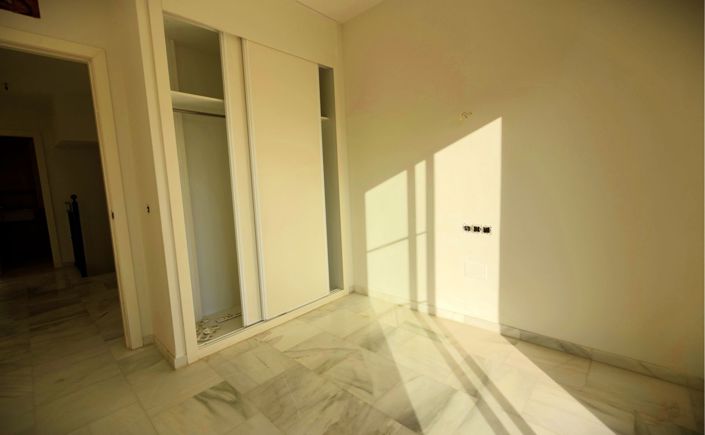 Image No.22-3 Bed Villa for sale