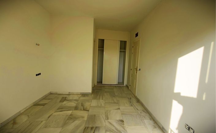 Image No.36-3 Bed Villa for sale