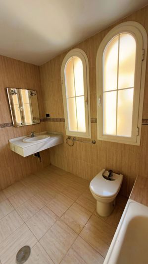 Image No.40-3 Bed Villa for sale