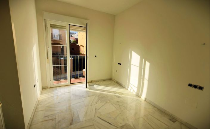Image No.42-3 Bed Villa for sale