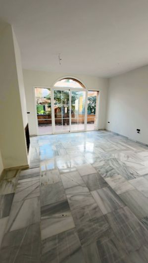 Image No.9-3 Bed Villa for sale