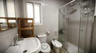 9-ba0c67ecbb388dd113c14271dae4c6a3