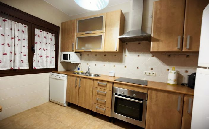 Image No.17-5 Bed Villa for sale