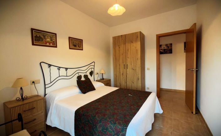 Image No.26-5 Bed Villa for sale