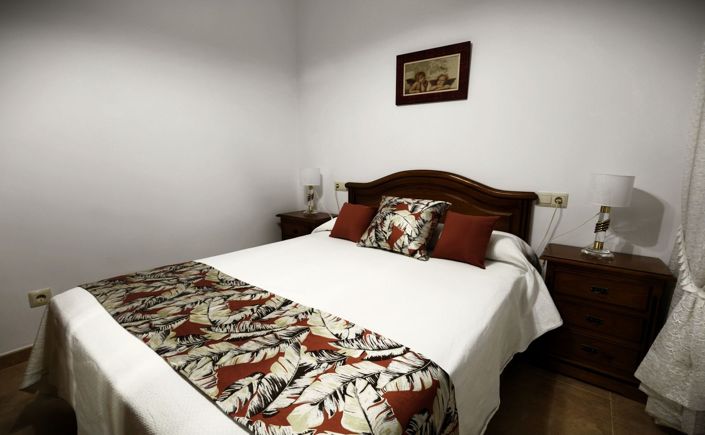 Image No.29-5 Bed Villa for sale
