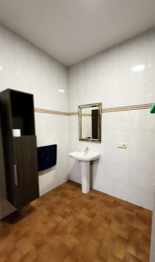 Image No.49-5 Bed Villa for sale