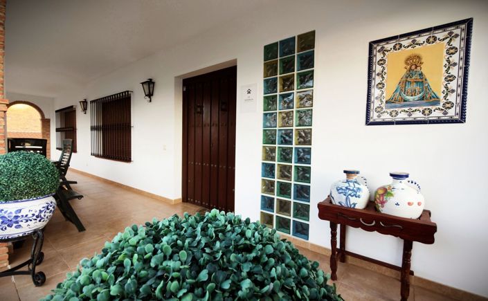 Image No.7-5 Bed Villa for sale