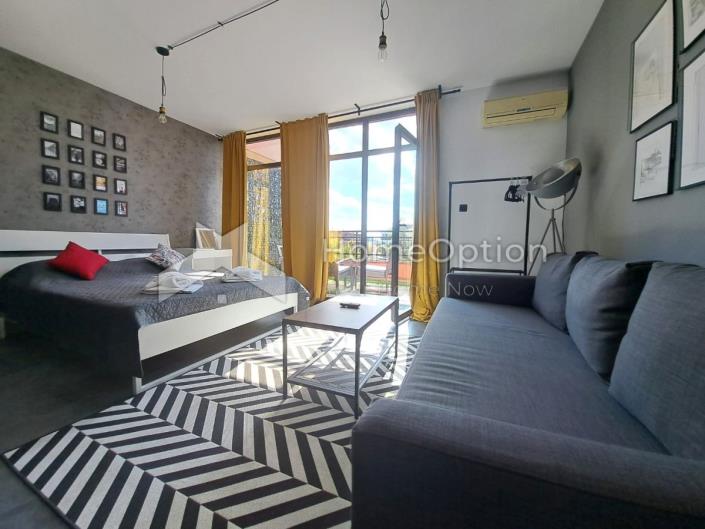Image No.2-Studio for sale