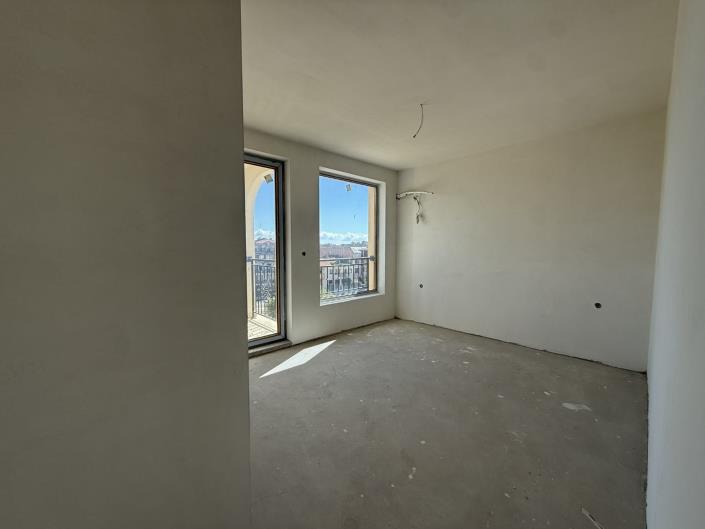 Image No.31-3 Bed Apartment for sale