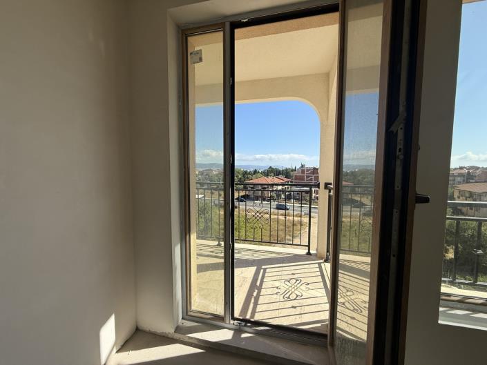 Image No.33-3 Bed Apartment for sale