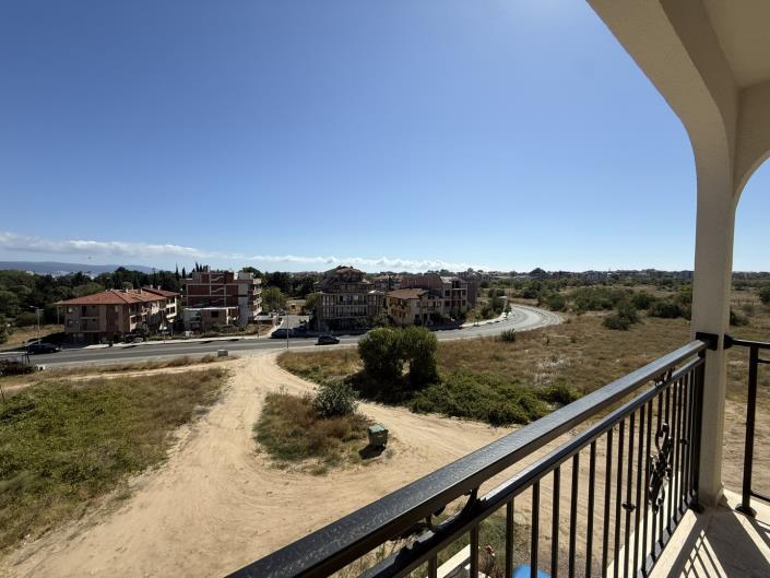 Image No.35-3 Bed Apartment for sale