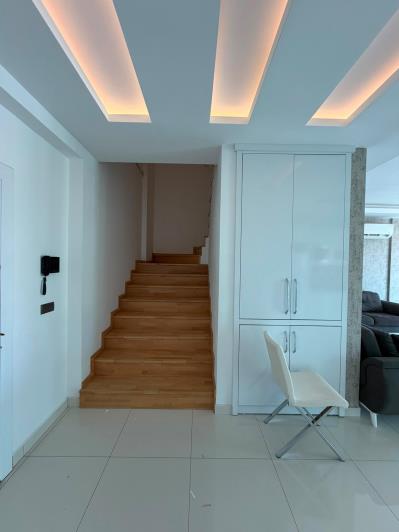 Image No.23-3 Bed Duplex for sale