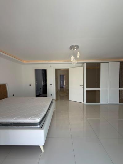 Image No.29-3 Bed Duplex for sale