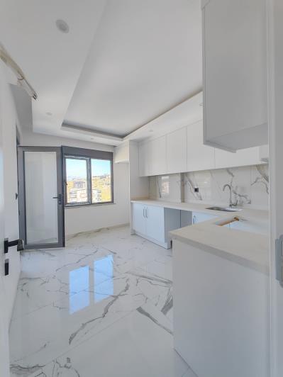 Image No.30-2 Bed Apartment for sale