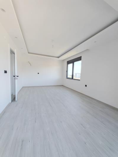 Image No.32-2 Bed Apartment for sale