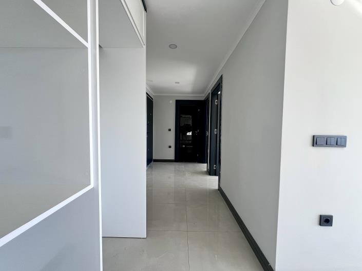 Image No.32-2 Bed Apartment for sale