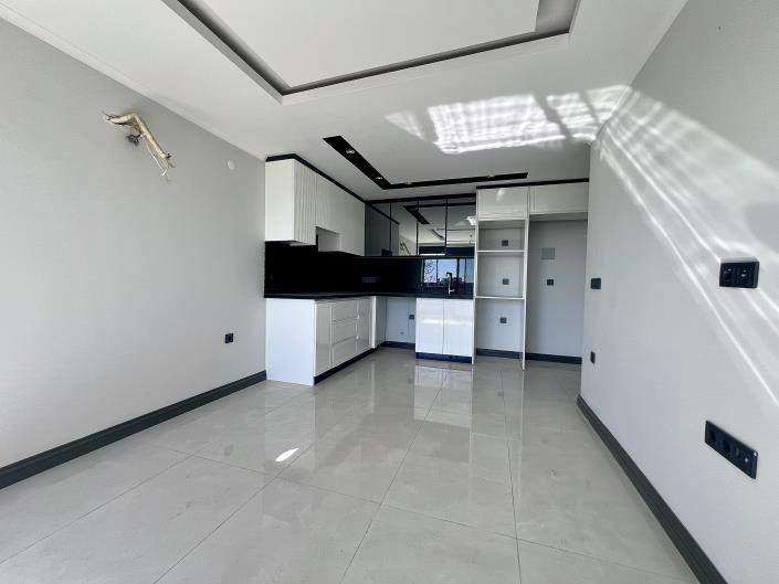 Image No.35-2 Bed Apartment for sale
