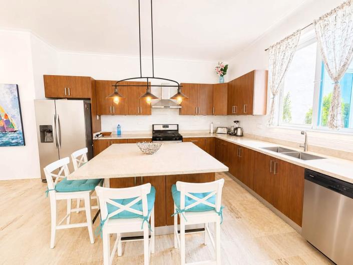 Image No.6-2 Bed Condo for sale