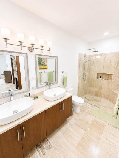 Image No.25-2 Bed Condo for sale