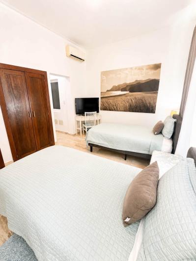 Image No.29-2 Bed Condo for sale