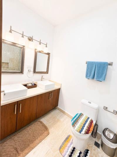Image No.33-2 Bed Condo for sale