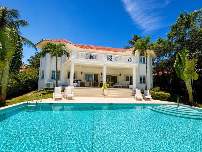 Image No.56-5 Bed Villa for sale
