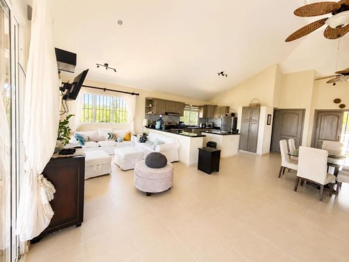 Image No.12-5 Bed Villa for sale
