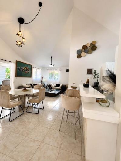 Image No.4-3 Bed Villa for sale