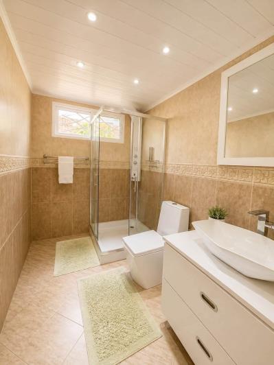 Image No.18-3 Bed Villa for sale